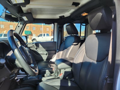 2017 Jeep Wrangler Unlimited Smoky Mountain