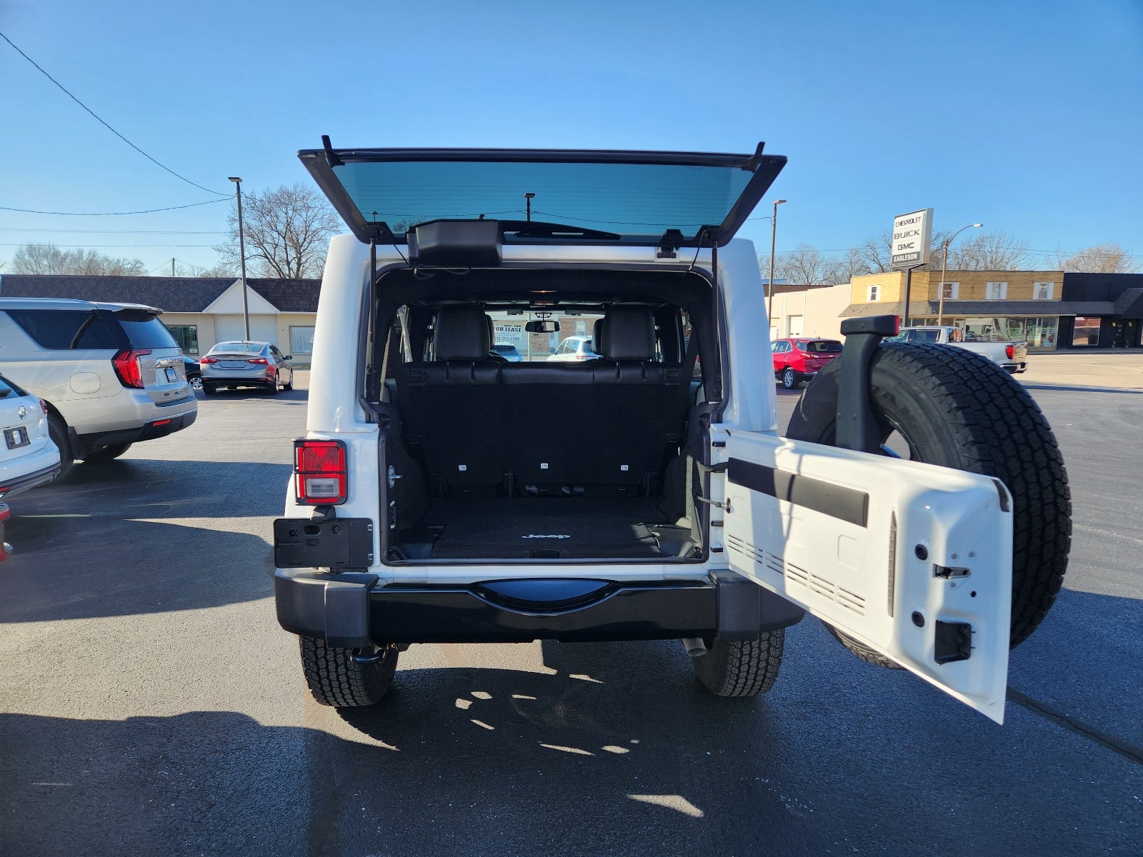 2017 Jeep Wrangler Unlimited Smoky Mountain