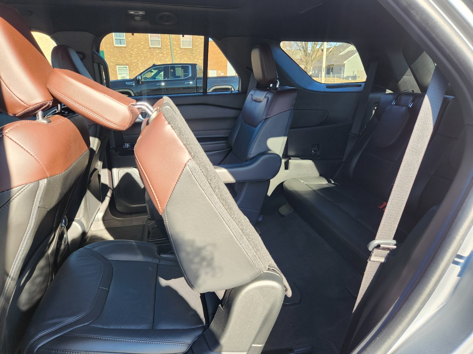 2022 Ford Explorer Platinum