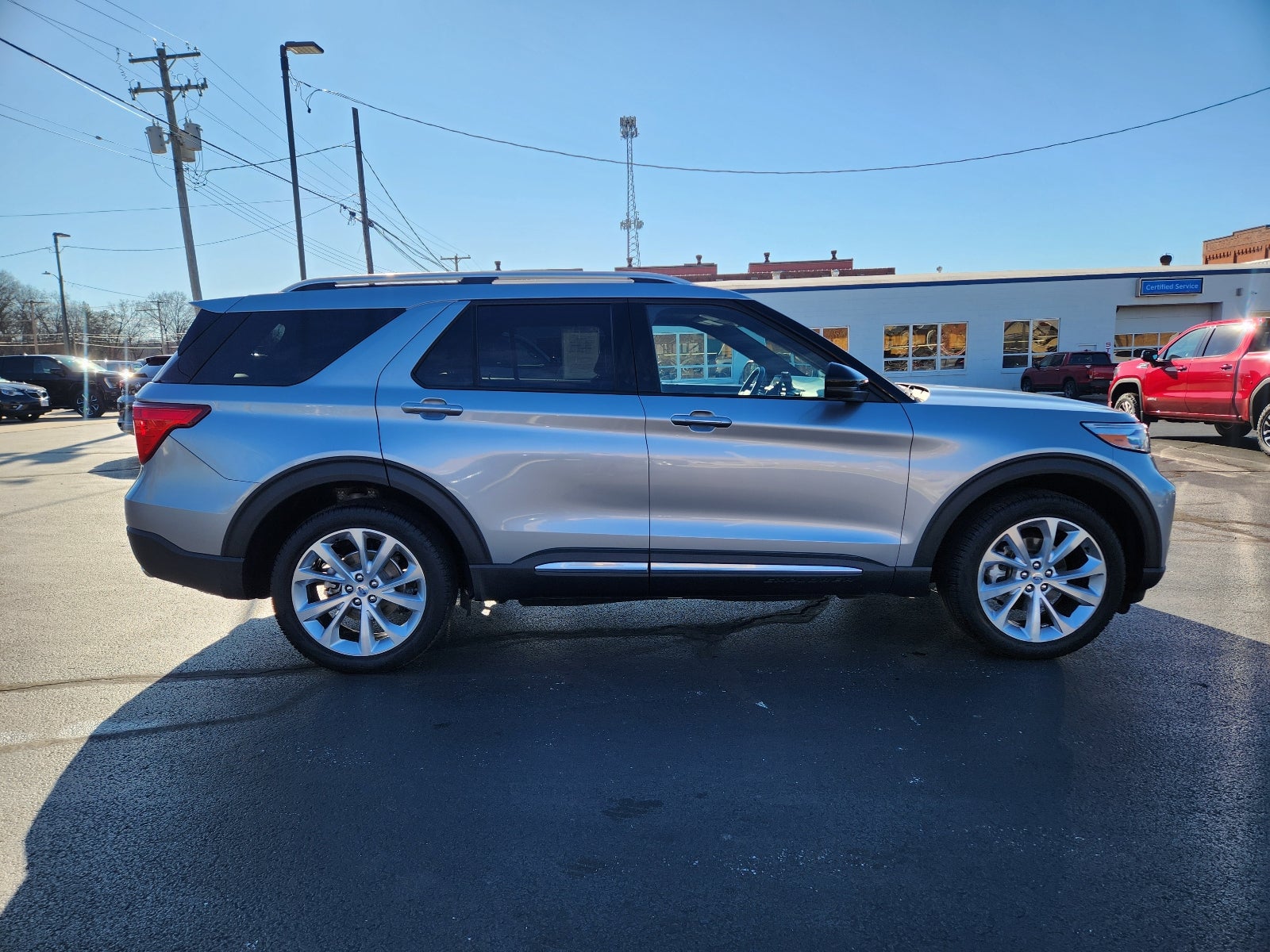 2022 Ford Explorer Platinum