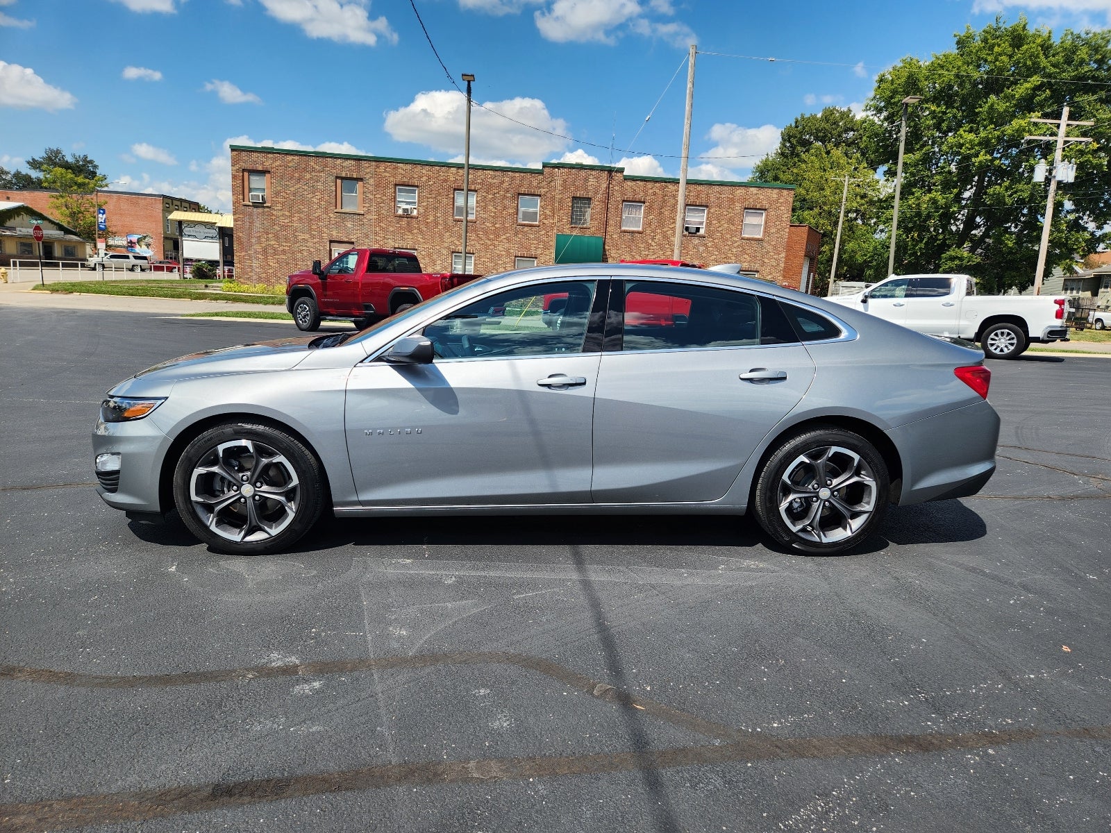 2023 Chevrolet Malibu LT