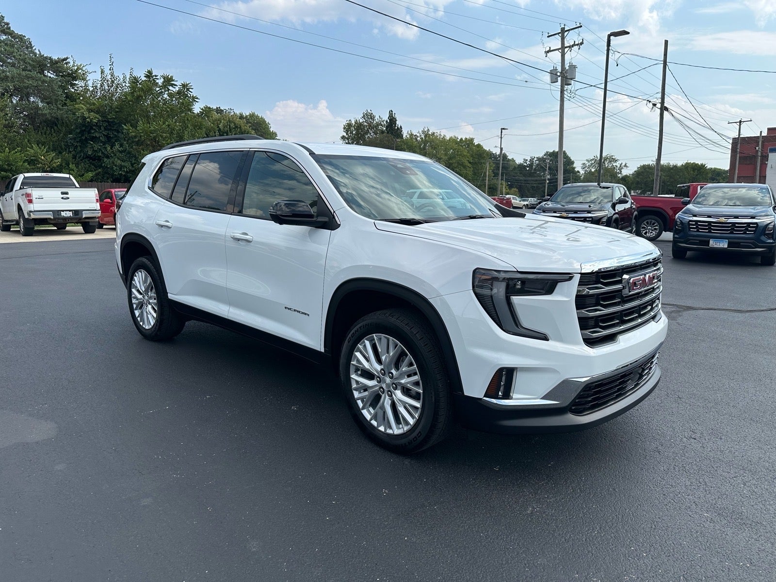 2026 GMC Acadia Elevation