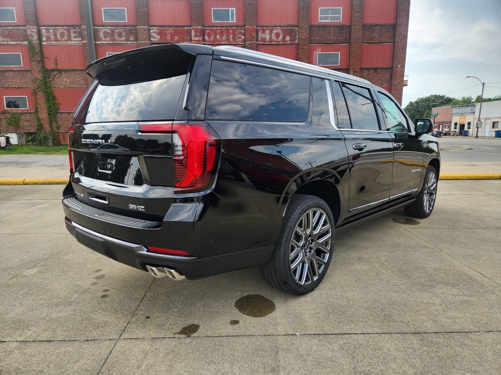 2026 GMC Yukon XL Denali Ultimate