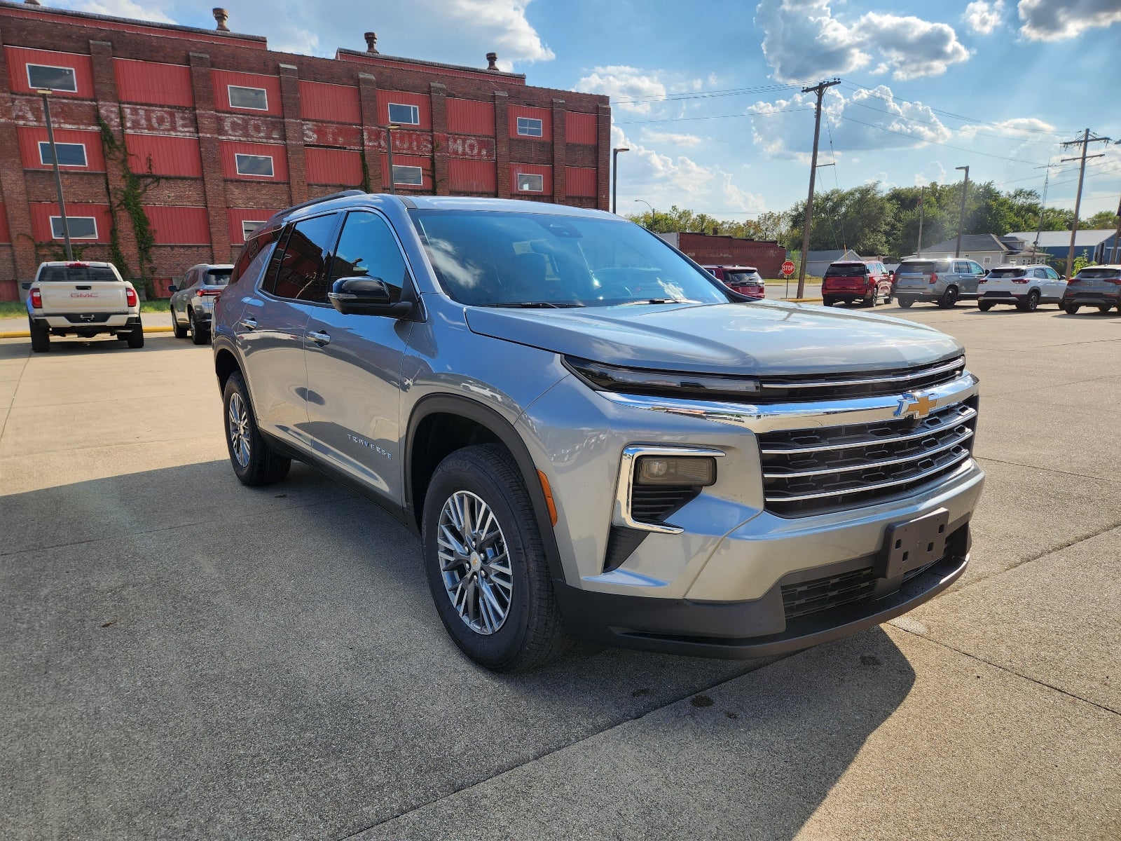 2027 Chevrolet Traverse LT