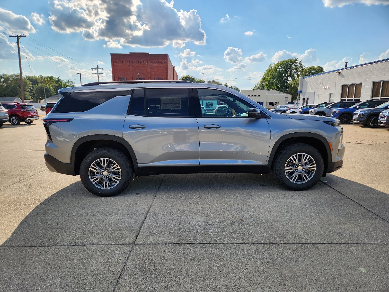 2027 Chevrolet Traverse LT