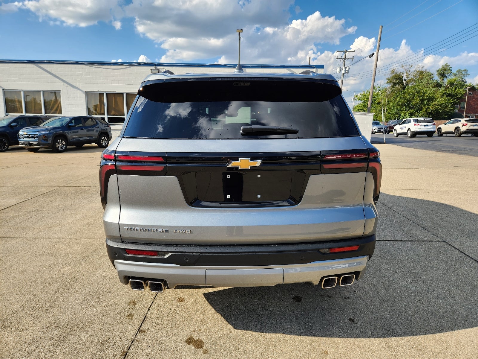 2027 Chevrolet Traverse LT