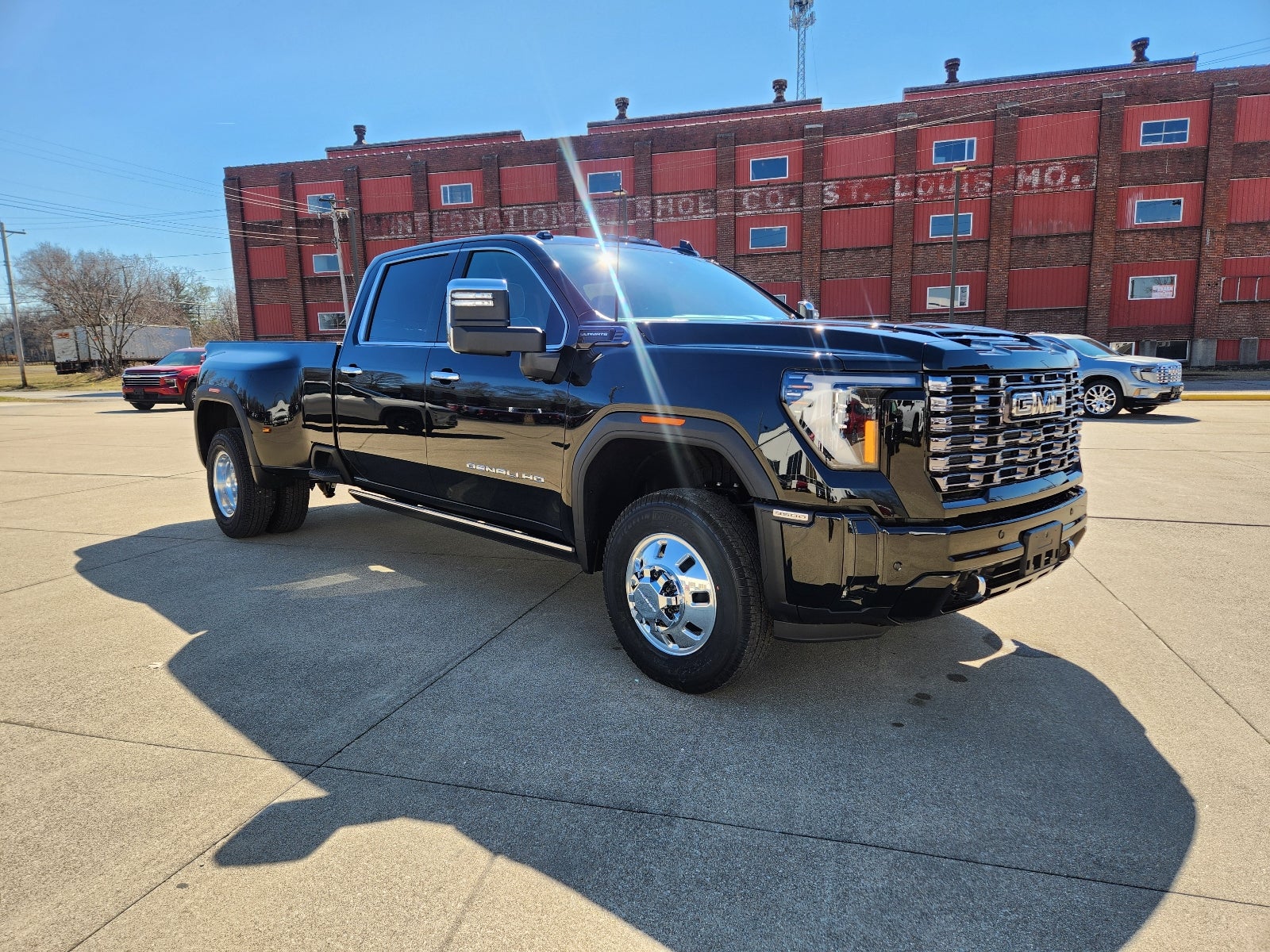 2026 GMC Sierra 3500 HD Denali Ultimate DRW