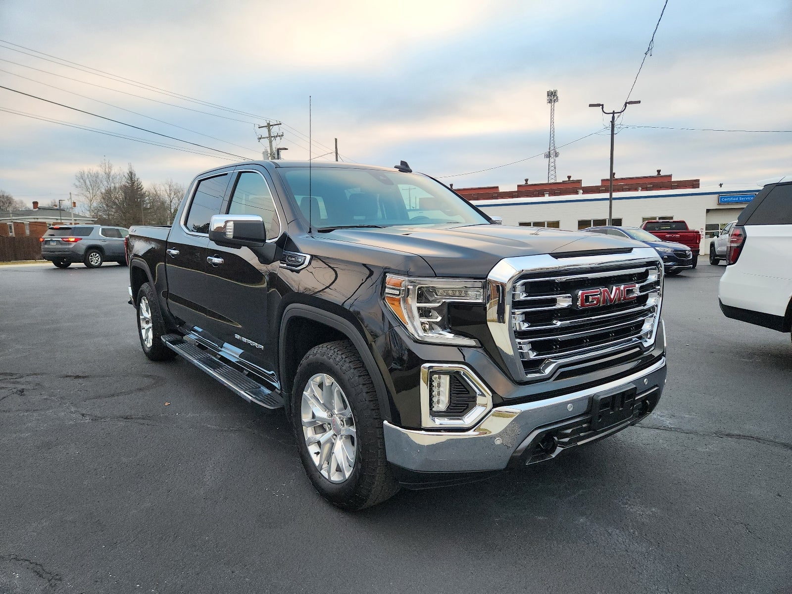 2021 GMC Sierra 1500 SLT