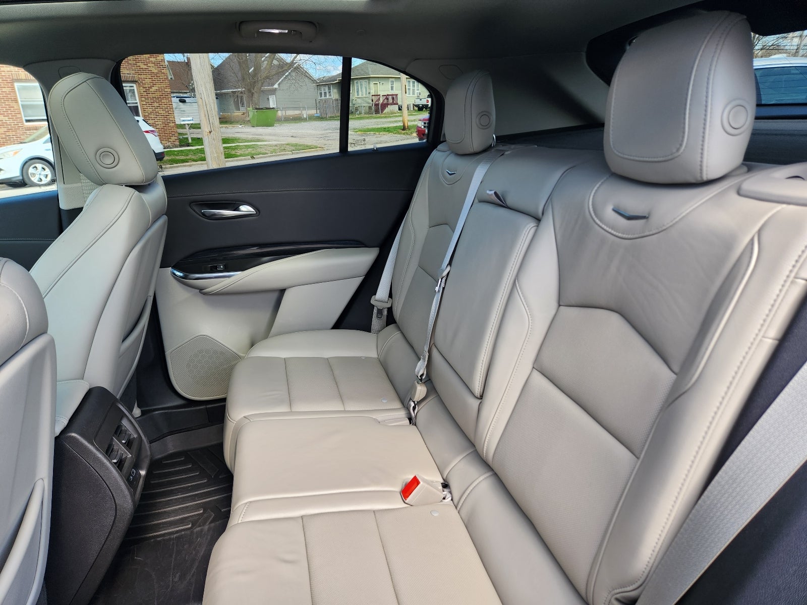 2019 Cadillac XT4 FWD Premium Luxury