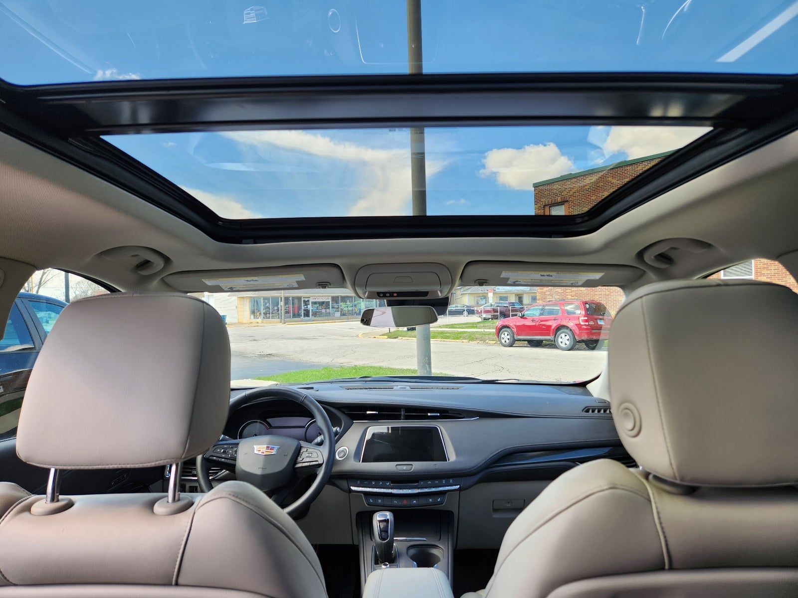 2019 Cadillac XT4 FWD Premium Luxury