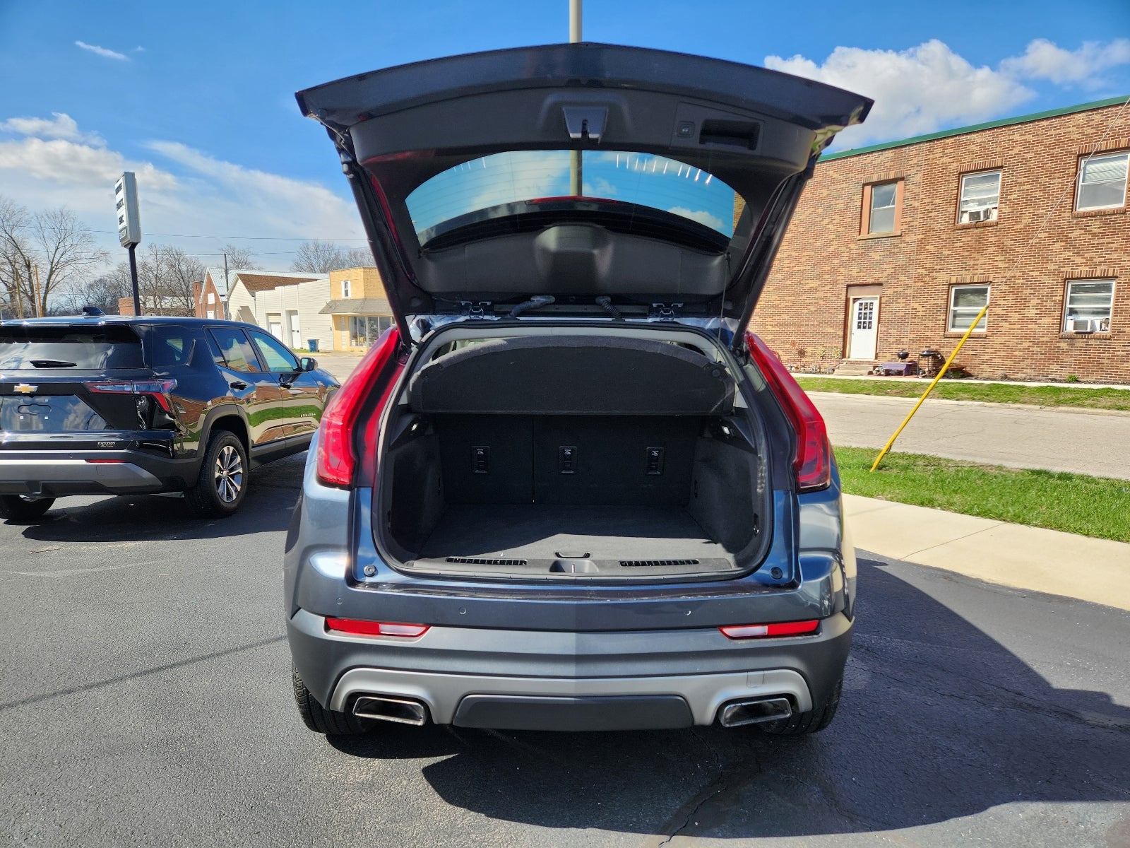 2019 Cadillac XT4 FWD Premium Luxury