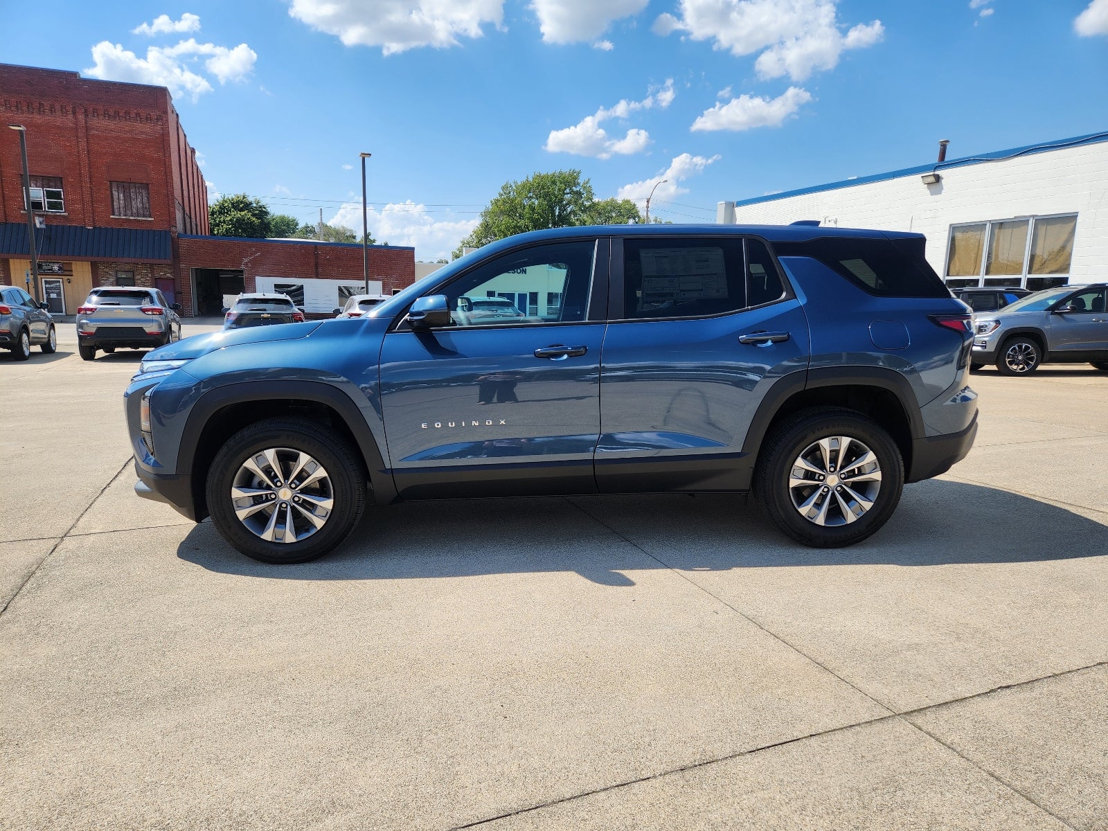 2027 Chevrolet Equinox LT