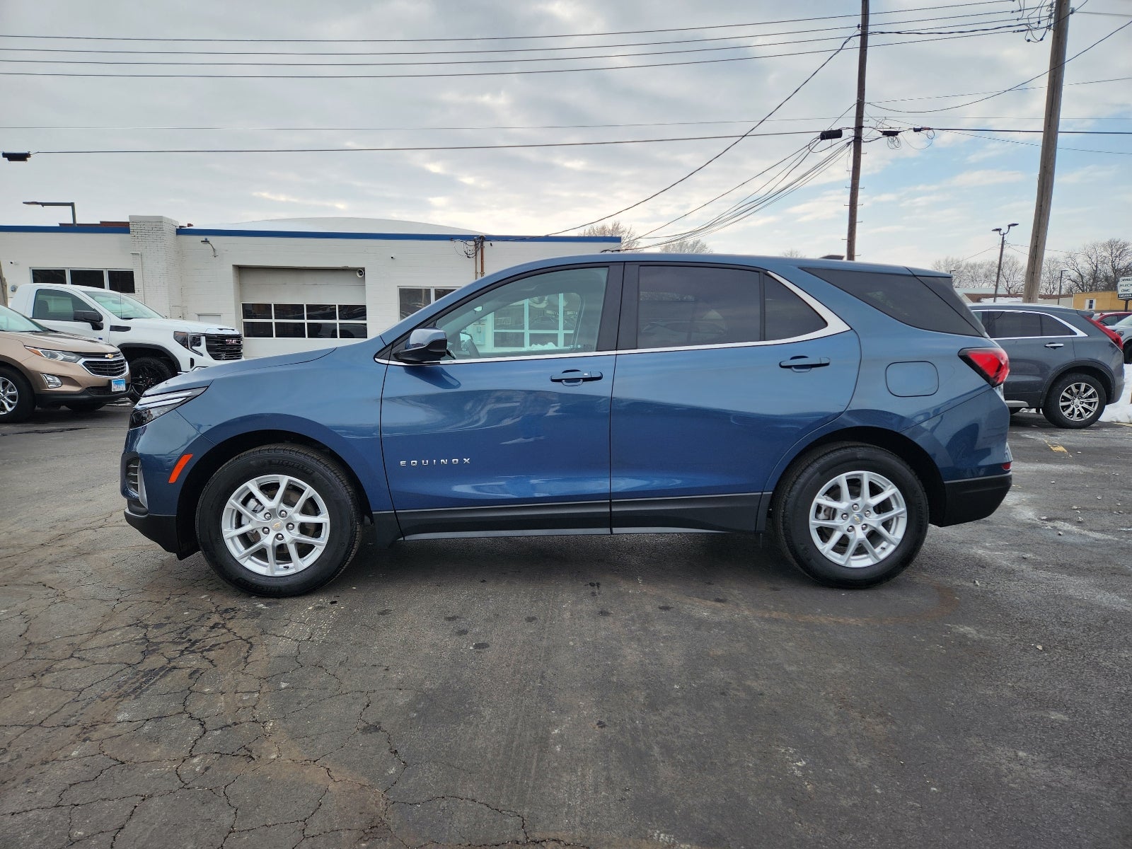 2024 Chevrolet Equinox LT