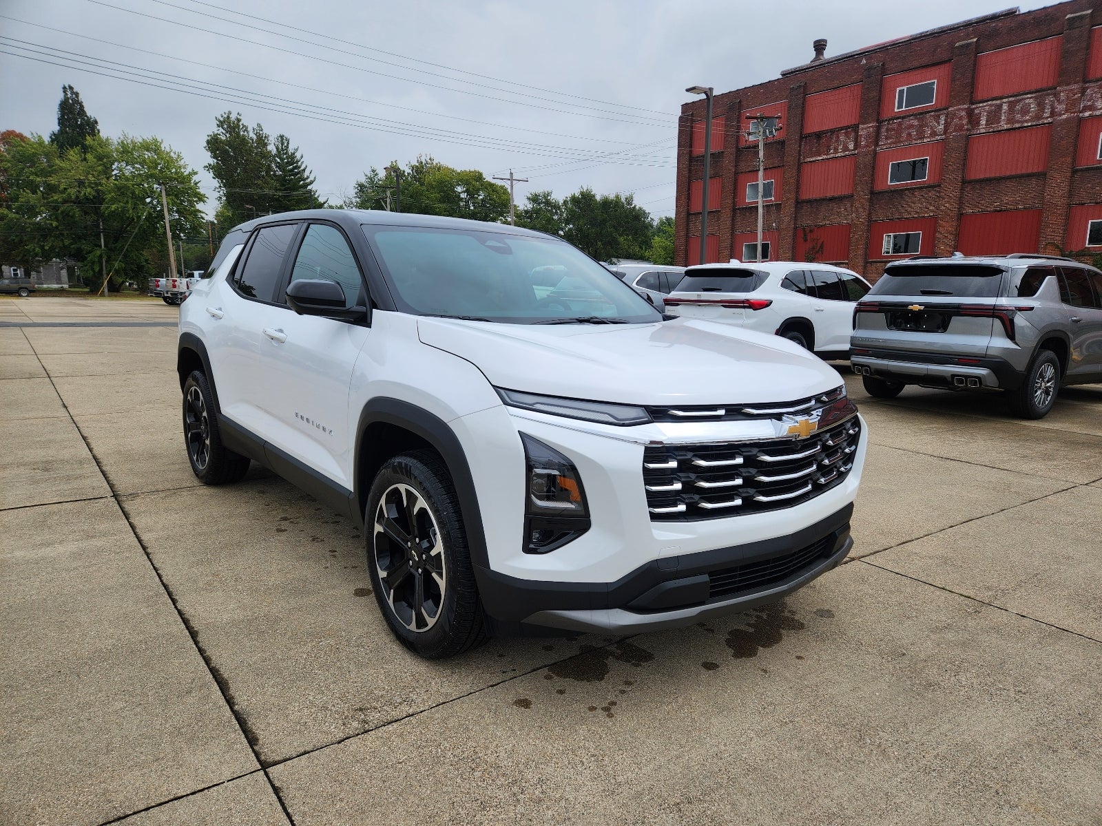 2027 Chevrolet Equinox LT