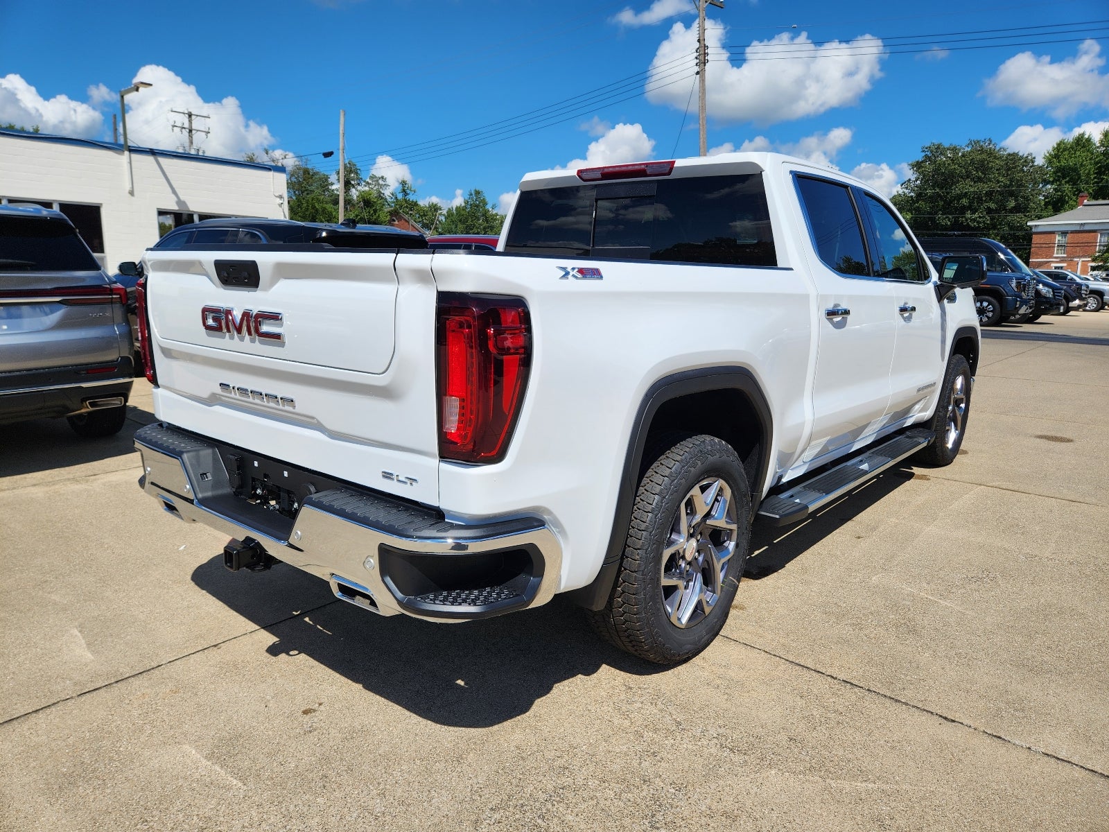 2026 GMC Sierra 1500 SLT