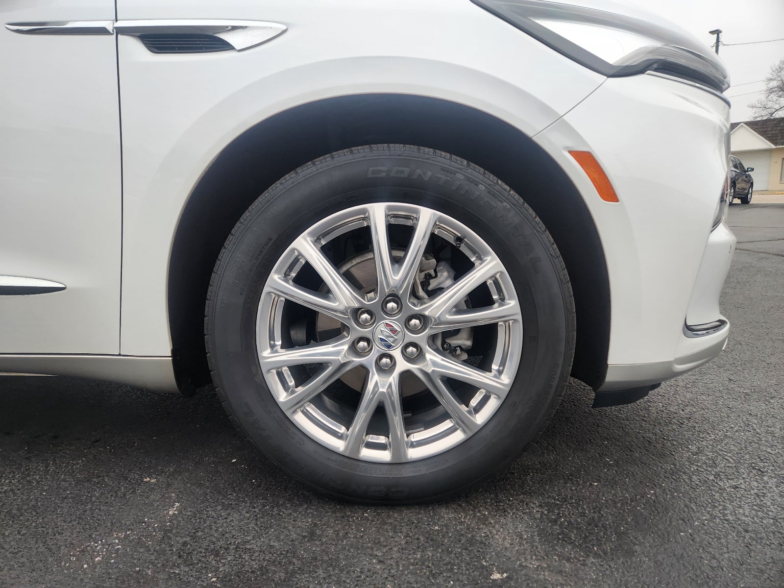 2023 Buick Enclave Premium