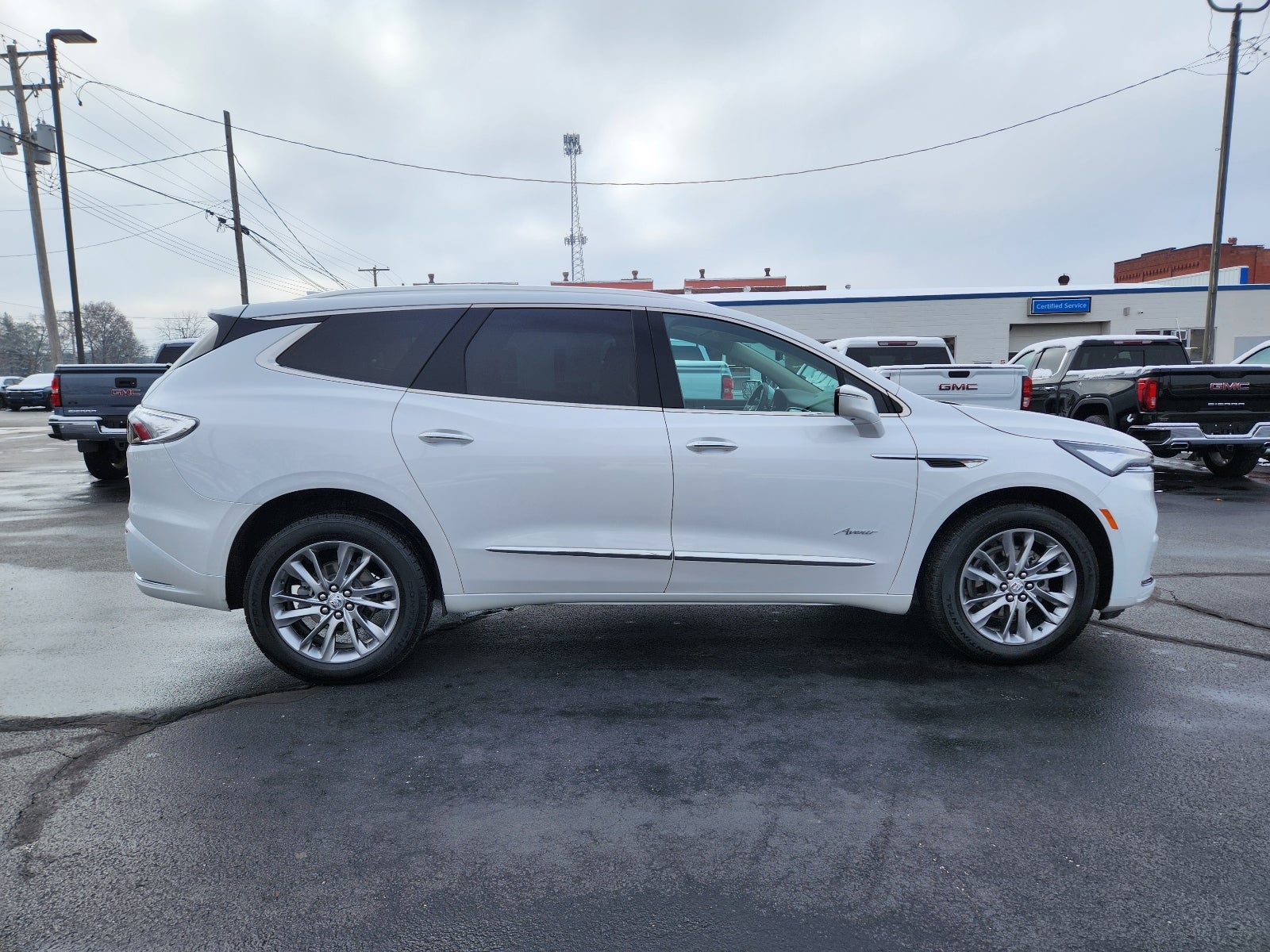 2023 Buick Enclave Avenir