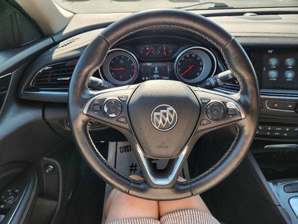 2018 Buick Regal TourX Essence