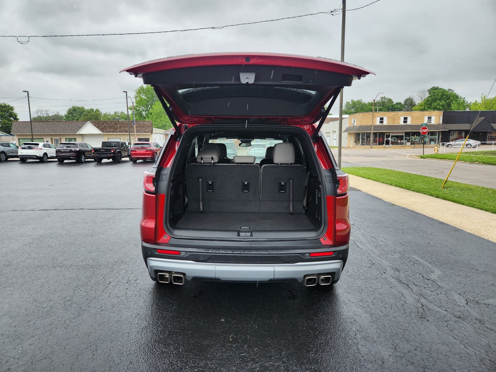 2024 GMC Acadia Elevation