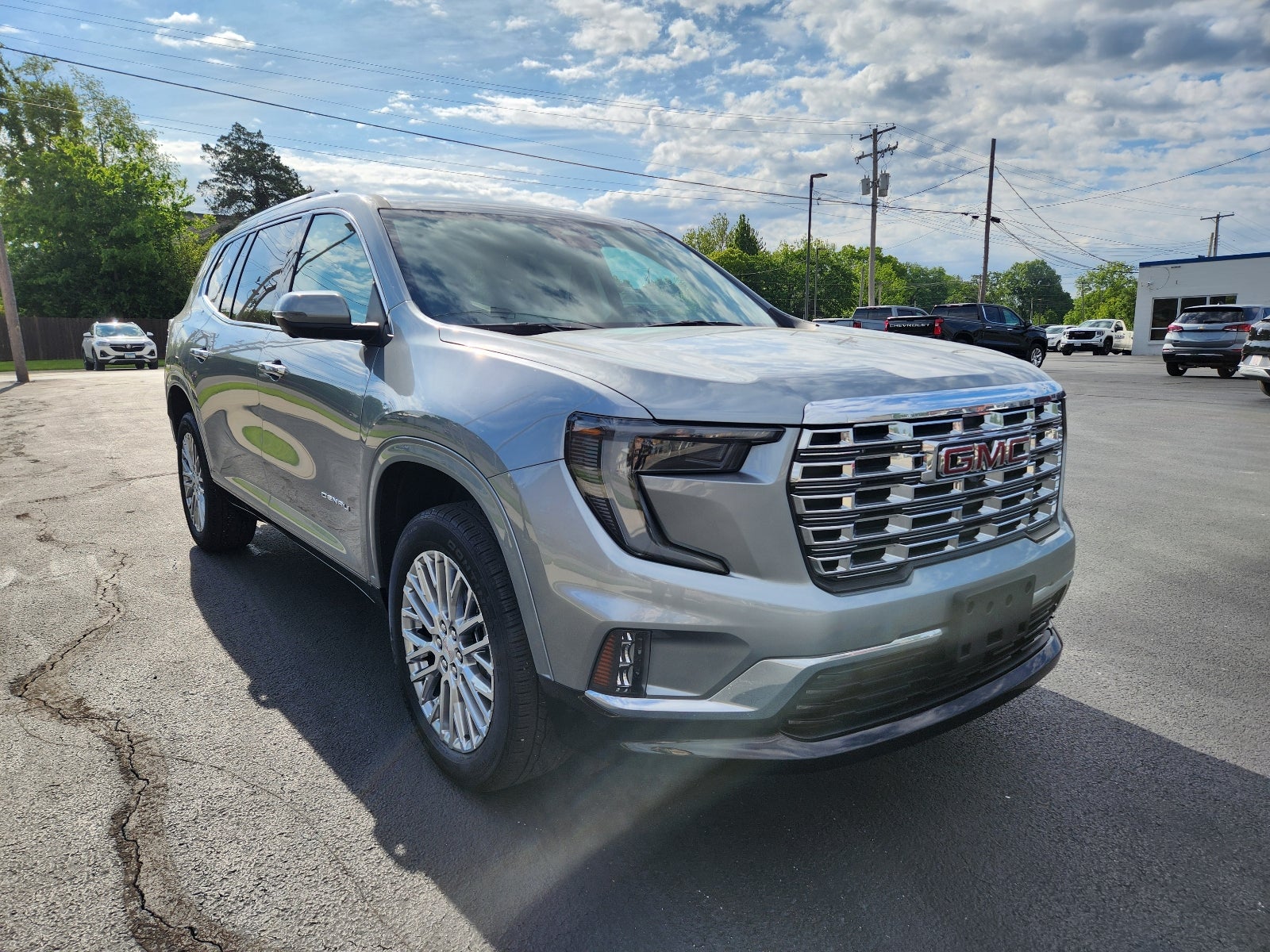 2024 GMC Acadia Denali