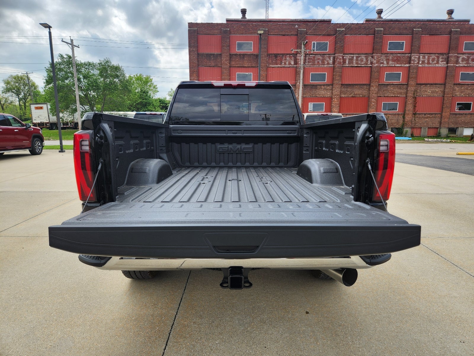2026 GMC Sierra 3500 HD SLT