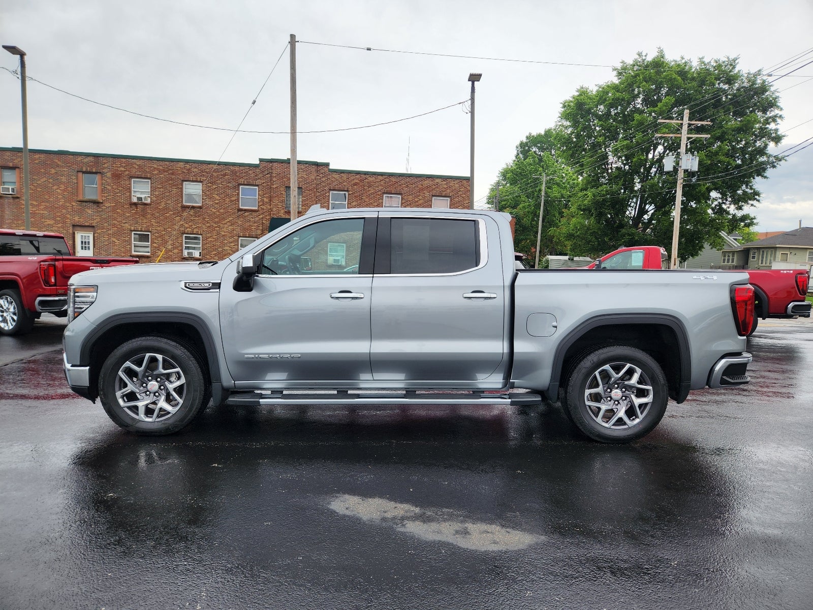 2023 GMC Sierra 1500 SLT