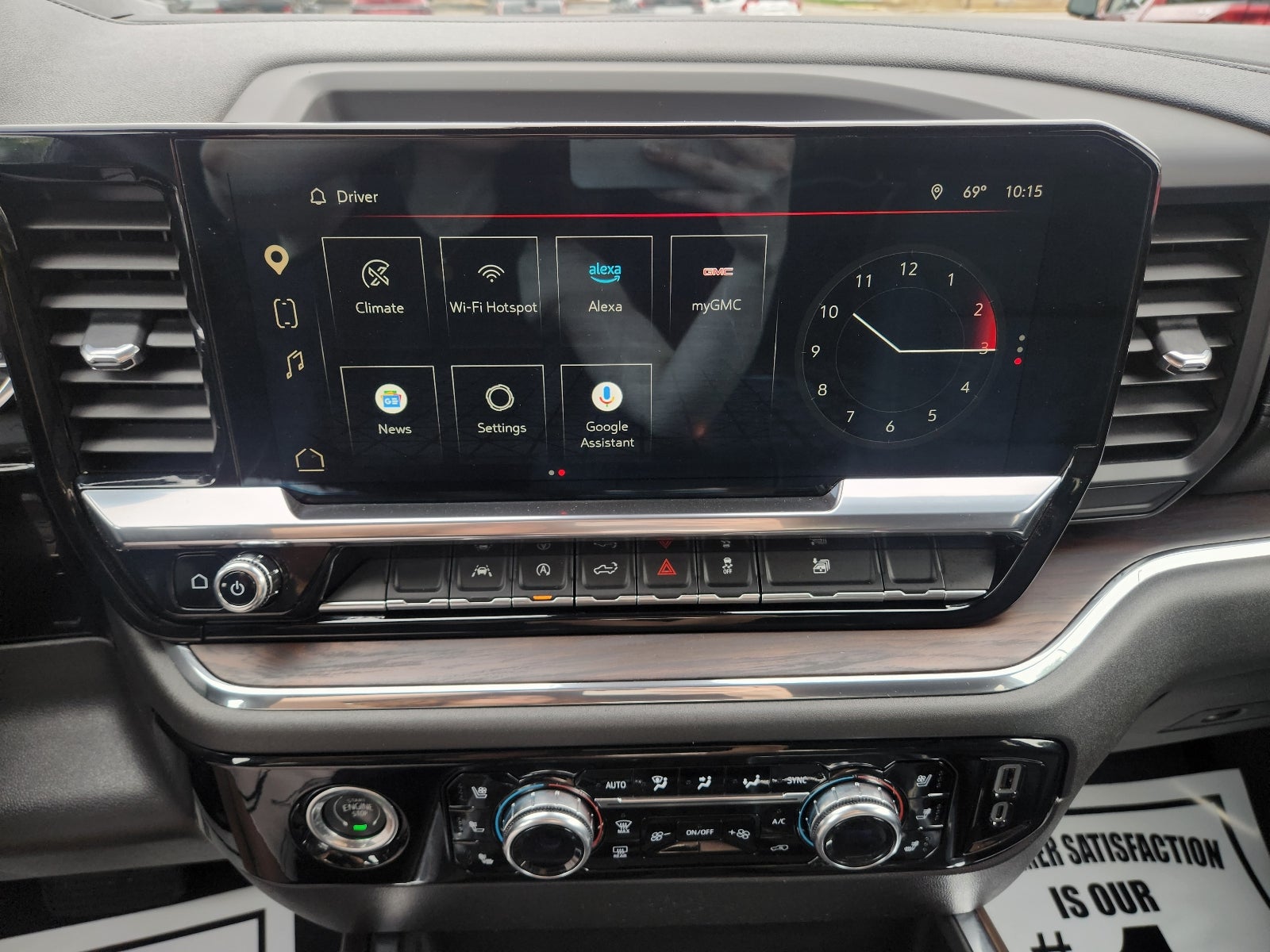 2023 GMC Sierra 1500 SLT