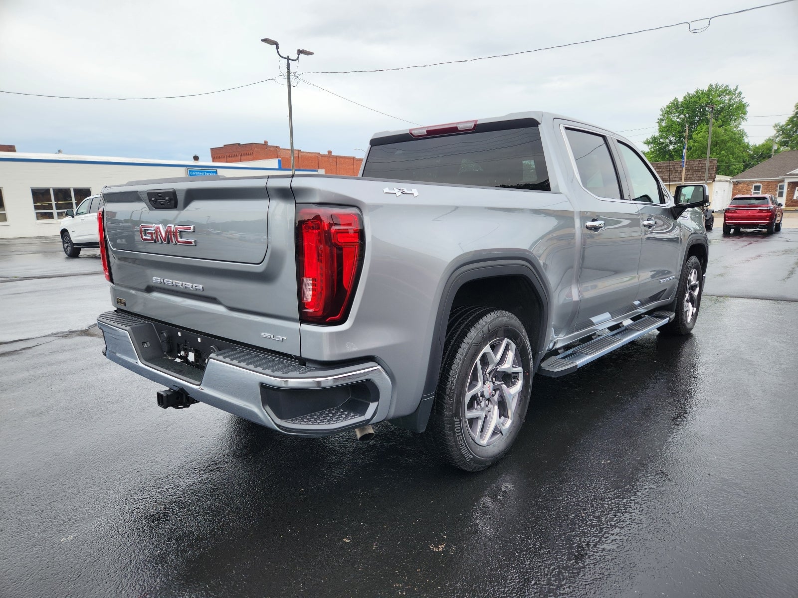 2023 GMC Sierra 1500 SLT